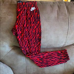 red and black Nike leggings